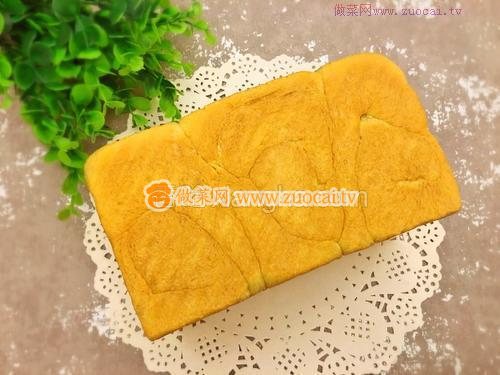 玉米面包的做法