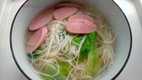 香辣酸湯面的做法