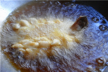 松鼠鱸魚(yú)的做法步驟5