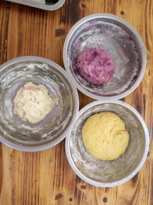 三色發(fā)糕的做法