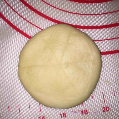 太陽花早餐面包圈的做法