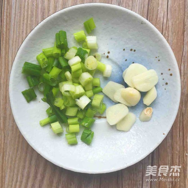 香煎巴沙魚(yú)的做法