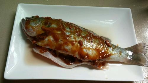 黃豆醬蒸魚(yú)的做法