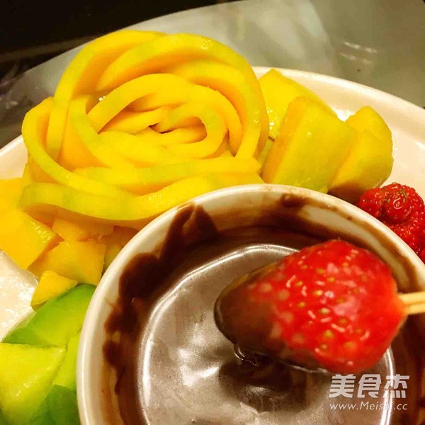 元?dú)鉂M滿水果餐～的做法