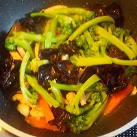 清炒西藍(lán)花的做法圖解8