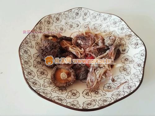 卷心菜燜飯（電壓鍋版）的做法