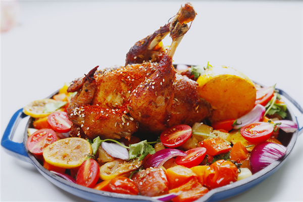 皮酥肉嫩的圣誕烤雞的做法