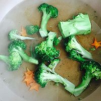 圣誕樹炒飯的做法圖解1