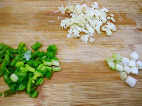 酸菜米粉的做法