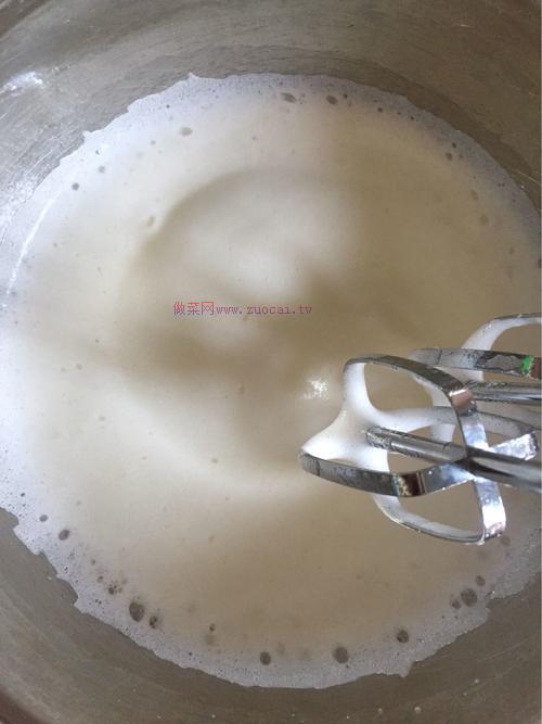 8寸可可戚風(fēng)蛋糕的做法