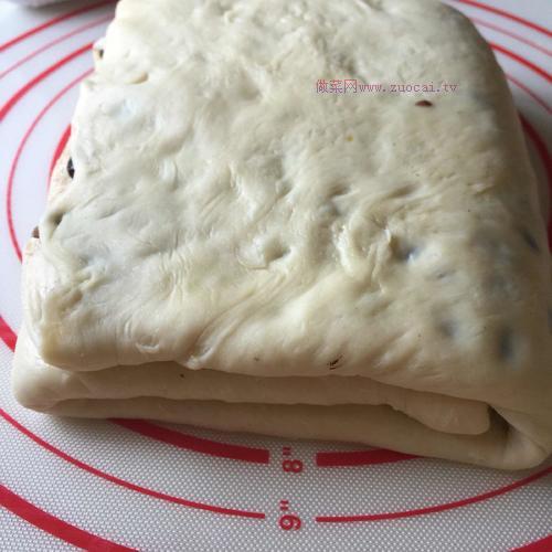 蜜紅豆淡奶面包塊的做法