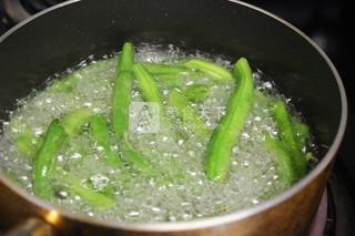 干煸四季豆的做法步驟：8