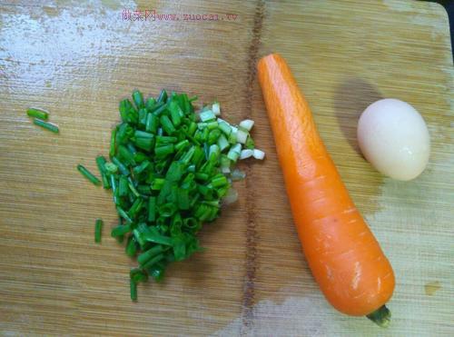 愛(ài)心雞蛋餅的做法