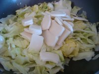 醬香卷心菜炒年糕的做法步驟5