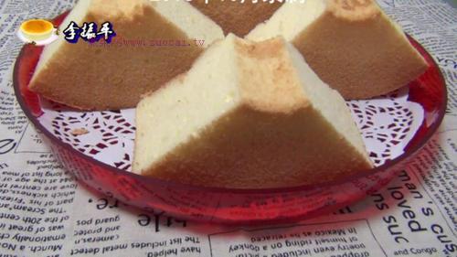 中空戚風(fēng)蛋糕8寸的做法