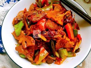 泡椒筍干回鍋肉的做法步驟：32