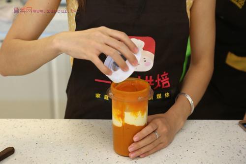 萬圣節(jié)必選——南瓜椰香派的做法