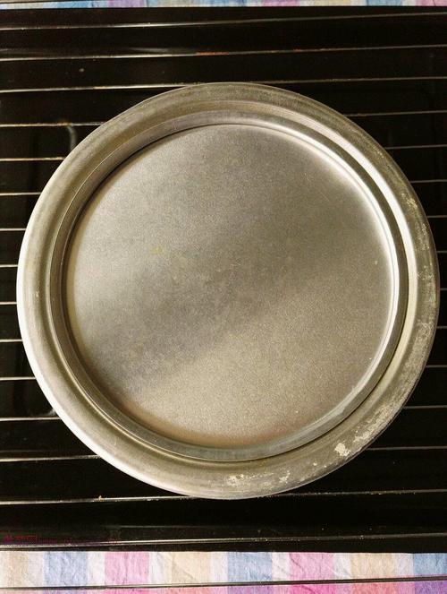 八寸戚風(fēng)蛋糕的做法