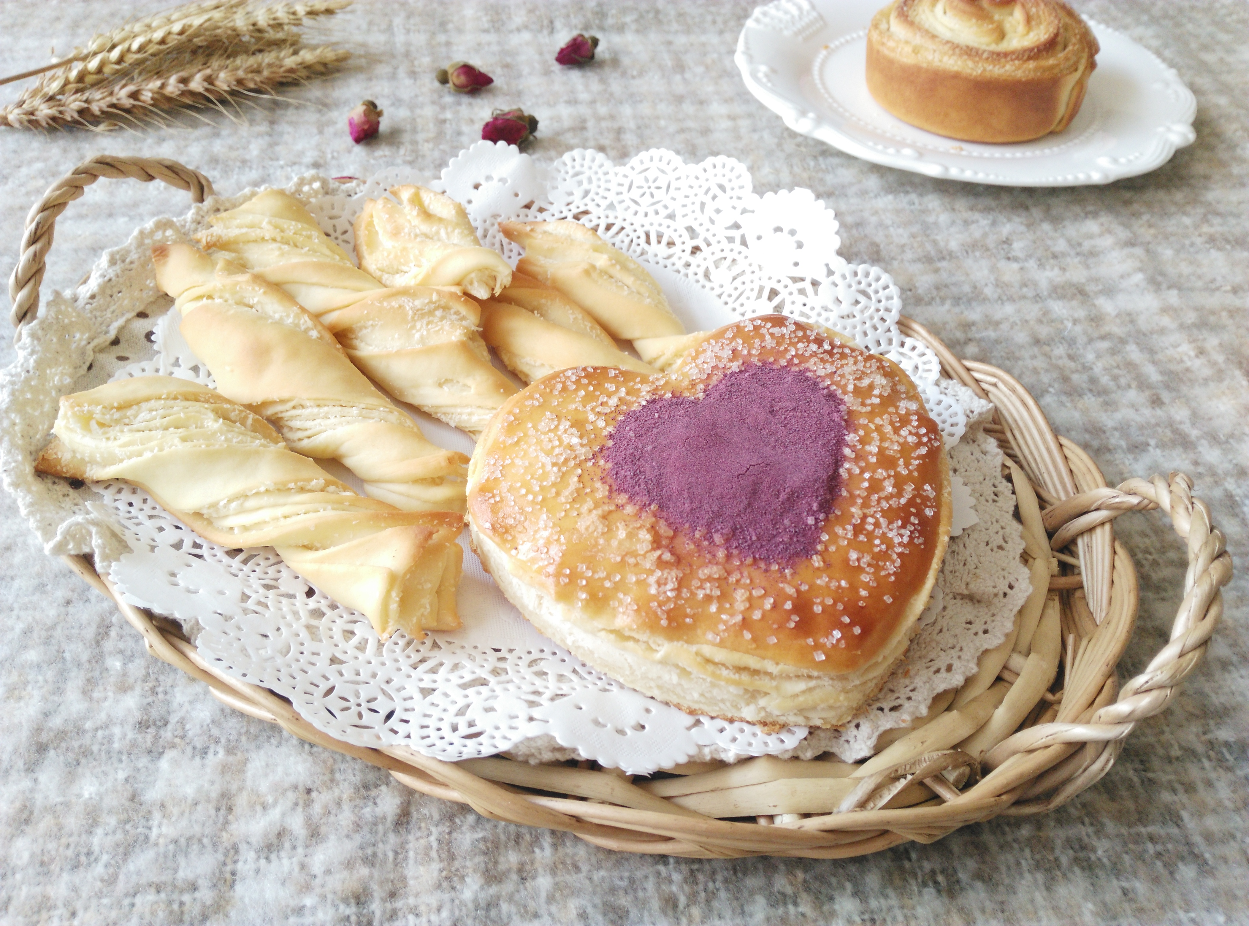 愛(ài)心椰蓉千層面包