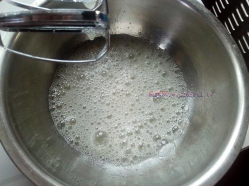 戚風(fēng)蛋糕的做法