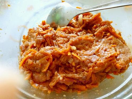 牛肉胡蘿卜餡餅的做法