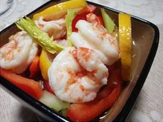 清涼開胃的檸檬泡椒蝦怎么做？