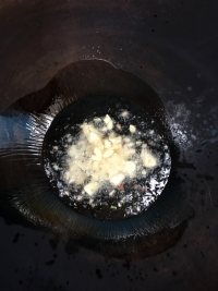 剁椒炒魔芋的做法步驟4