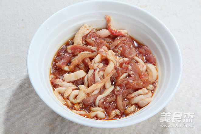 魚(yú)香肉絲—捷賽私房菜的做法