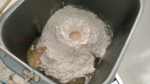 肉松面包卷的做法