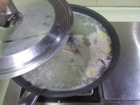 鯽魚蘿卜湯的做法步驟6