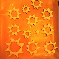 巧克力甜甜圈圣誕樹的做法圖解5