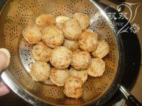 蓮藕團(tuán)圓丸兒的做法步驟10
