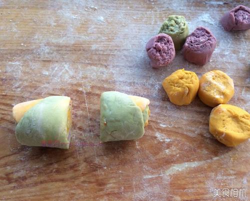 彩色玫瑰花卷的做法