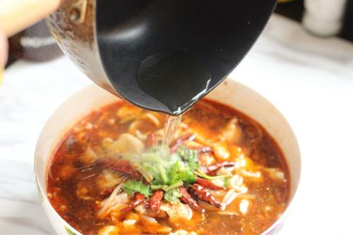 川味水煮魚的做法