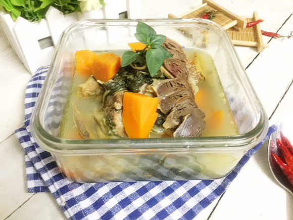 瑤柱陳腎煲菜干