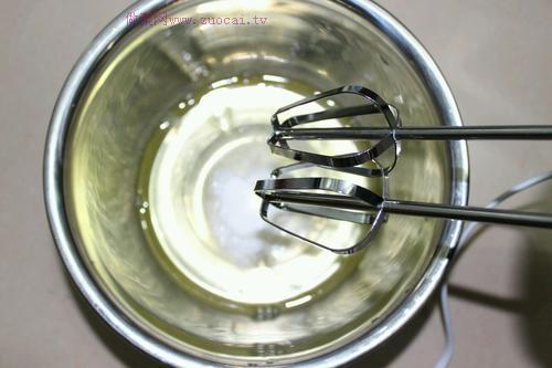 6寸戚風(fēng)蛋糕的做法