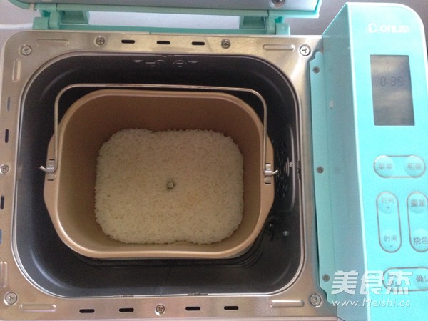 面包機香菇臘味飯的做法