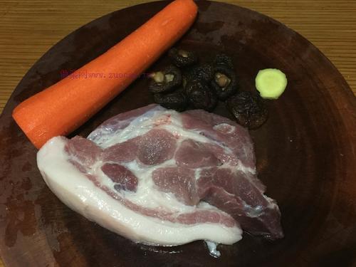 香菇葫蘿卜餡小餛飩的做法