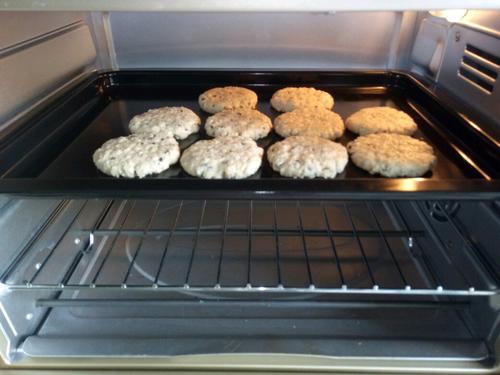 芝麻燕麥餅干的做法