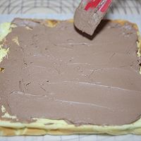 超簡(jiǎn)單圣誕樹(shù)根蛋糕卷-超人氣菜譜的做法圖解17