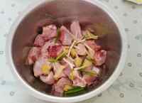 干鍋番茄雞的做法步驟1