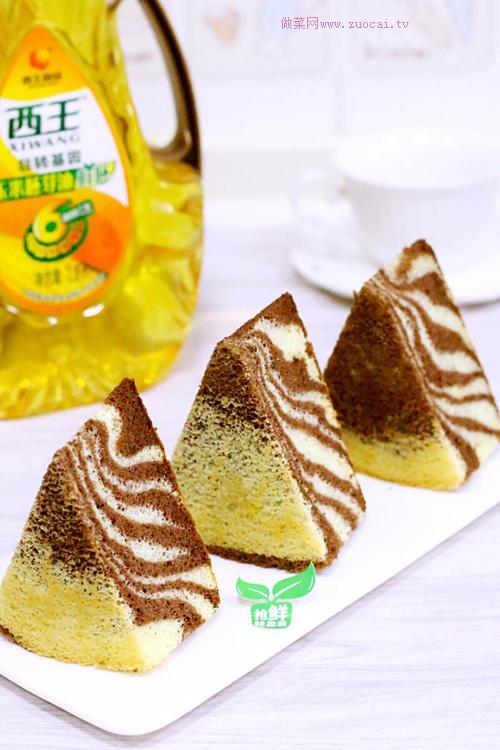 斑馬紋戚風(fēng)蛋糕的做法