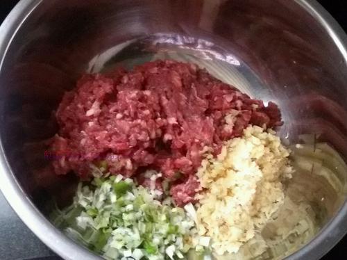 牛肉胡蘿卜餃子的做法