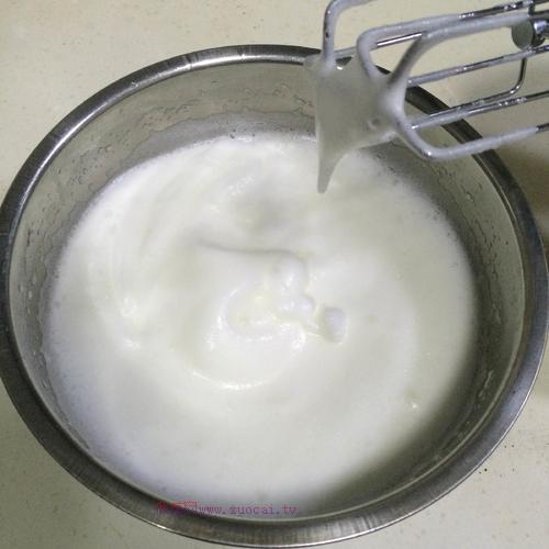 斑馬紋戚風(fēng)蛋糕的做法