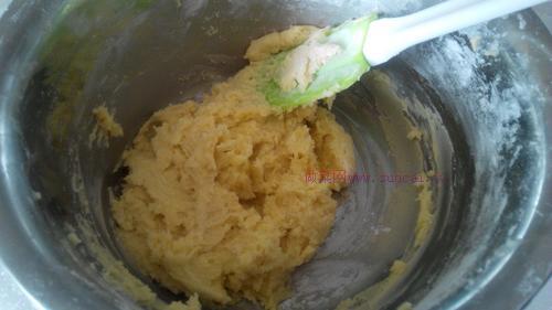 藍(lán)莓醬小餅干的做法