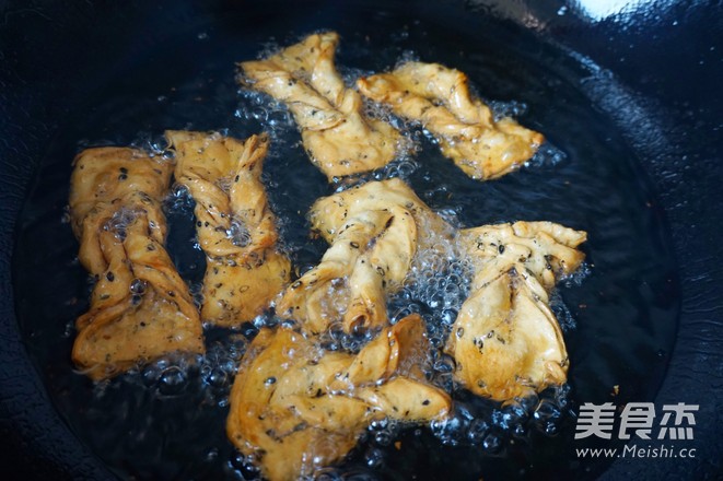 #九陽(yáng)炒菜機(jī)#香酥排叉的做法