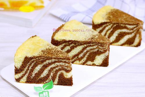 斑馬紋戚風(fēng)蛋糕的做法