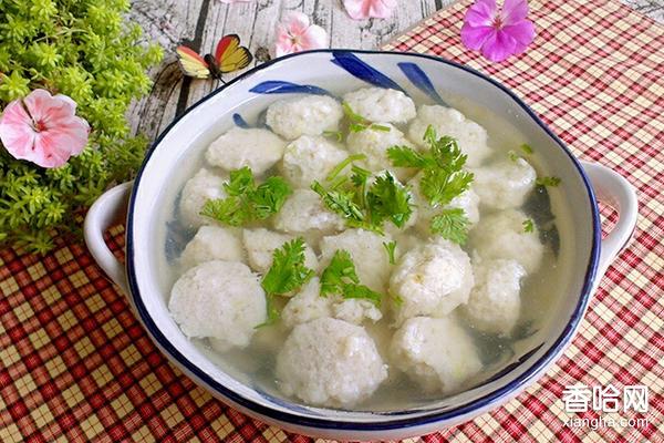 汆鲅魚(yú)丸子