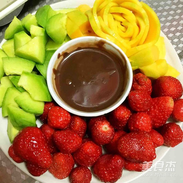 元?dú)鉂M滿水果餐～的做法