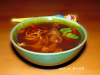 強(qiáng)身健體藥膳湯：【姬松菇蟲草花骨頭湯】的做法步驟7